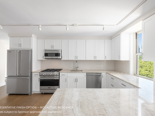 575 Main Street 1109, New York NY 10044