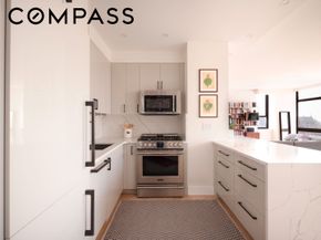 303 East 43rd Street 27A, New York NY 10017