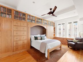 242 East 19th Street 15B, New York NY 10003