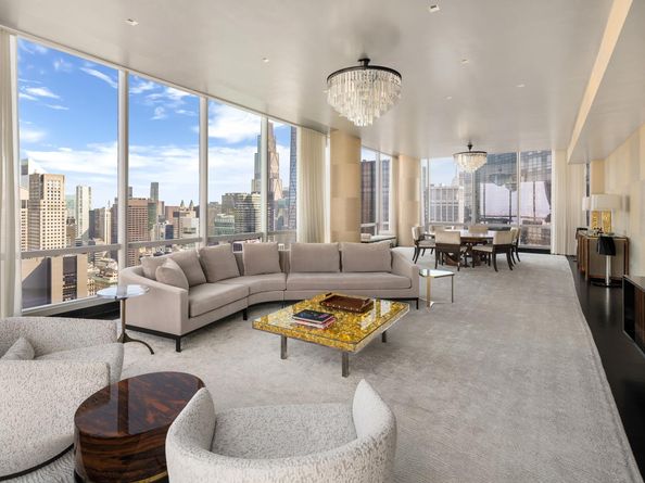 157 West 57th Street 52B, New York NY 10019