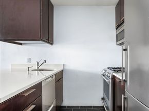 376 Broadway 14E, New York NY 10013