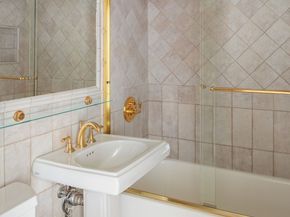 250 Mercer Street B1502, New York NY 10012