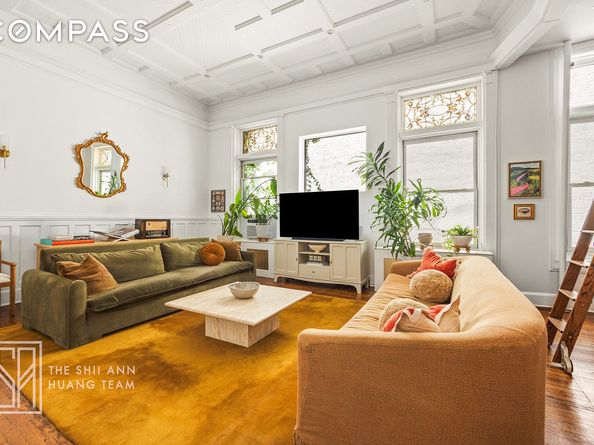 10 8th Avenue 2, Brooklyn NY 11217