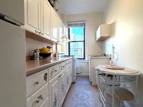 3115 Broadway 62, New York NY 10027