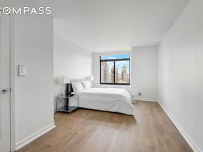 400 East 70th Street 3005, New York NY 10021