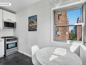 235 Adams Street 9K, Brooklyn NY 11201