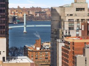 450 East 83rd Street 18A, New York NY 10028