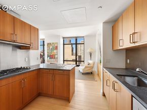 450 East 83rd Street 18A, New York NY 10028