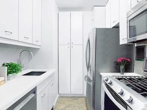 255 East 49th Street 4A, New York NY 10017