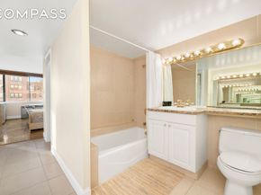 333 East 69th Street 10H, New York NY 10021