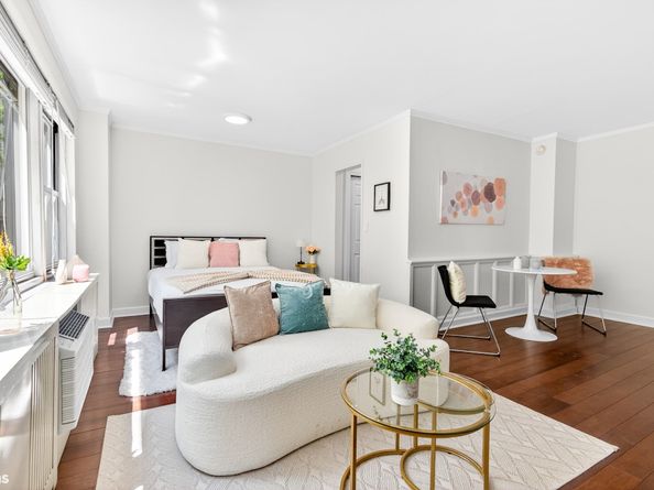167 East 67th Street 2B, New York NY 10065