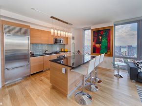 310 West 52nd Street 27H, New York NY 10019