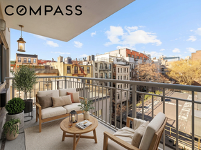 240 East 10th Street 5B, New York NY 10003