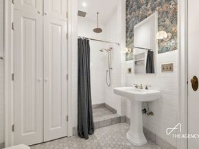 953 President Street 3, Brooklyn NY 11215