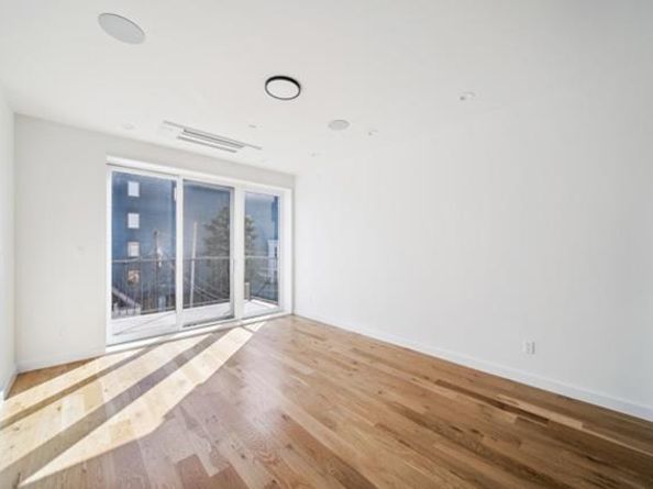 12 Broome Street 3B, Brooklyn NY 11222