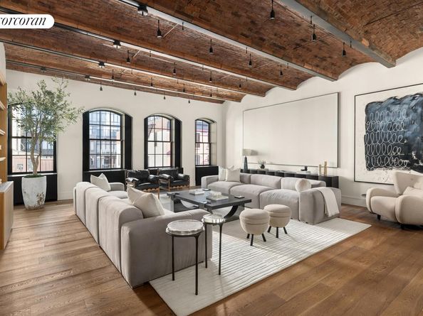 36 Bleecker Street 5A, New York NY 10012