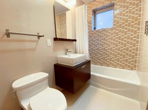 502 9th Avenue 2B, New York NY 10018