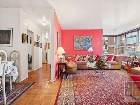 570 Grand Street H1405, New York NY 10002