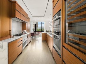 150 Charles Street 14B, New York NY 10014