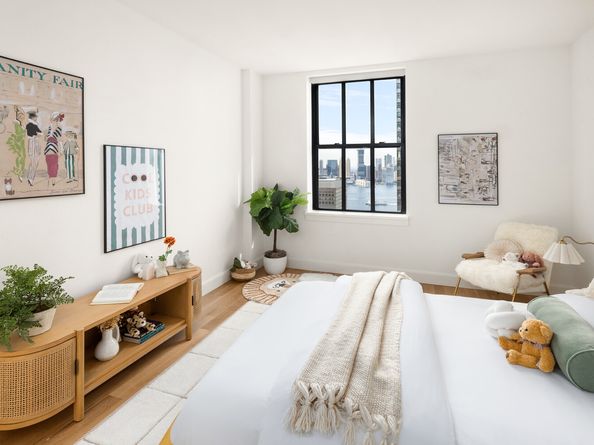 100 Barclay Street B22, New York NY 10007