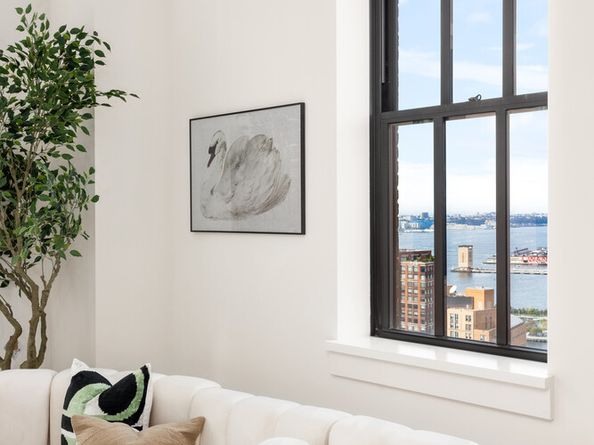 100 Barclay Street B22, New York NY 10007