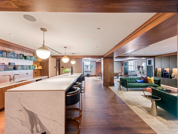100 Barclay Street B22, New York NY 10007