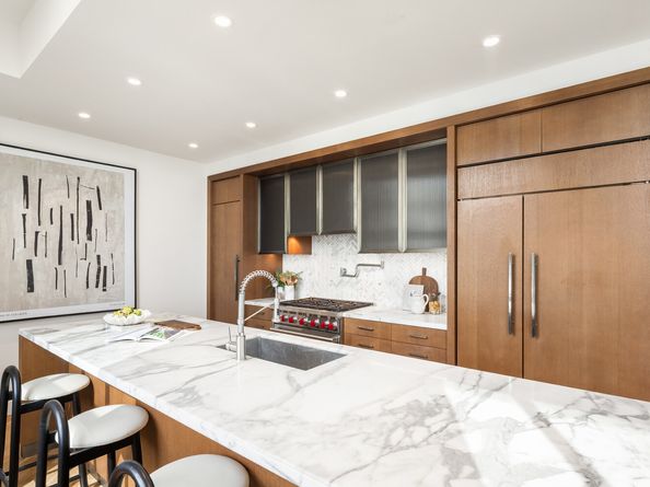 100 Barclay Street B22, New York NY 10007