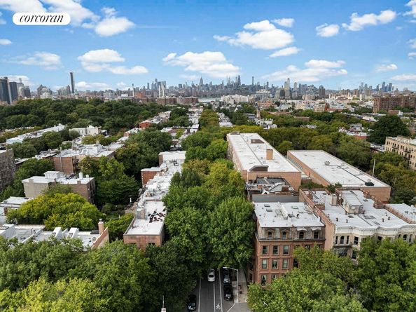 151 Lafayette Avenue 1, Brooklyn NY 11205