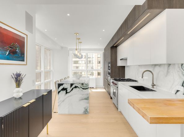 146 West 57th Street 42D, New York NY 10019