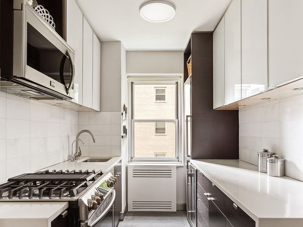 11 5th Avenue 5U, New York NY 10003