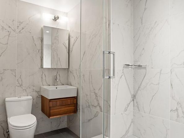 240 East 47th Street 9B, New York NY 10017