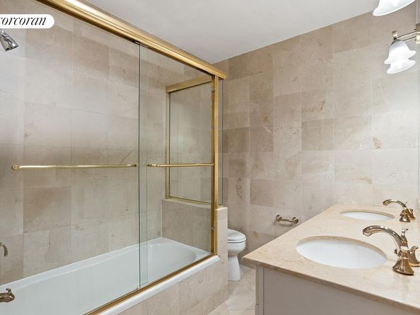 240 East 47th Street 9B, New York NY 10017