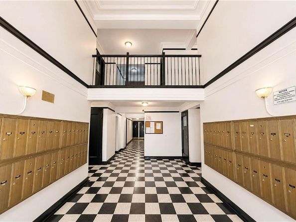 190 72nd Street 122, Brooklyn NY 11209
