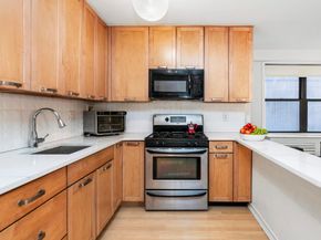 330 3rd Avenue 3L, New York NY 10010