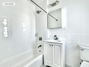 148-09 Northern Boulevard 6A, Queens NY 11354