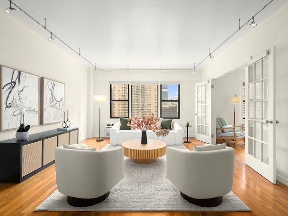 333 East 34th Street 17A, New York NY 10016