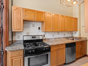 69A 7th Avenue, Brooklyn NY 11217