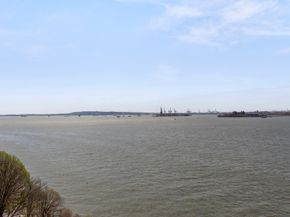 380 Rector Place 9H, New York NY 10280