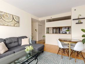 250 East 30th Street 6D, New York NY 10016