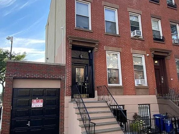 124 President Street, Brooklyn NY 11231