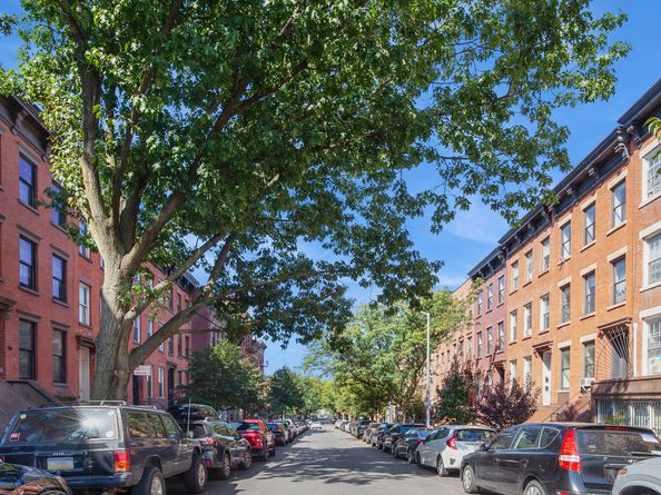 124 President Street, Brooklyn NY 11231
