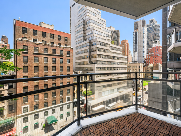 118 East 60th Street 7B, New York NY 10022