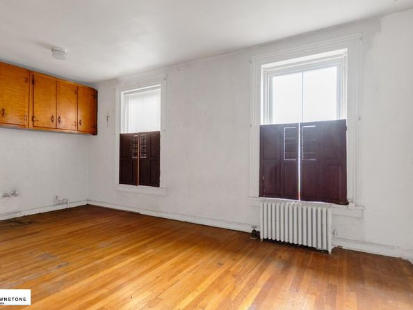 19 1st Street, Brooklyn NY 11231