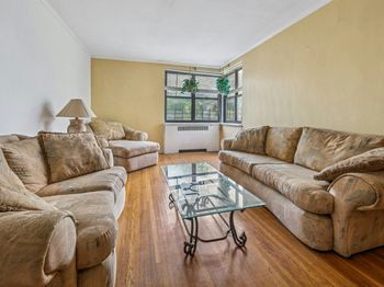 306 East Mosholu Parkway S