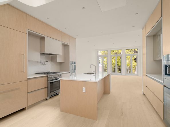 819 Dean Street, Brooklyn NY 11238