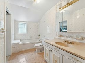 195-22 Mclaughlin Avenue, Queens NY 11423