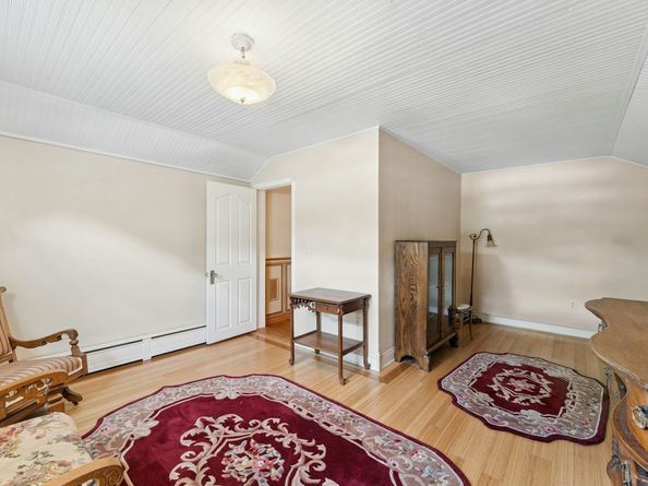 195-22 Mclaughlin Avenue, Queens NY 11423