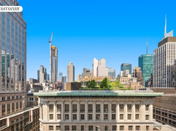 425 5th Avenue 22F, New York NY 10016