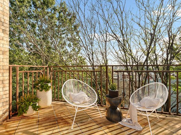 155 Newel Street 4A, Brooklyn NY 11222