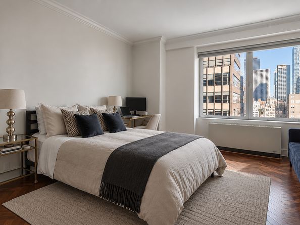 216 East 47th Street 11A/B, New York NY 10017